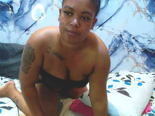 SativaXXX1 webcam