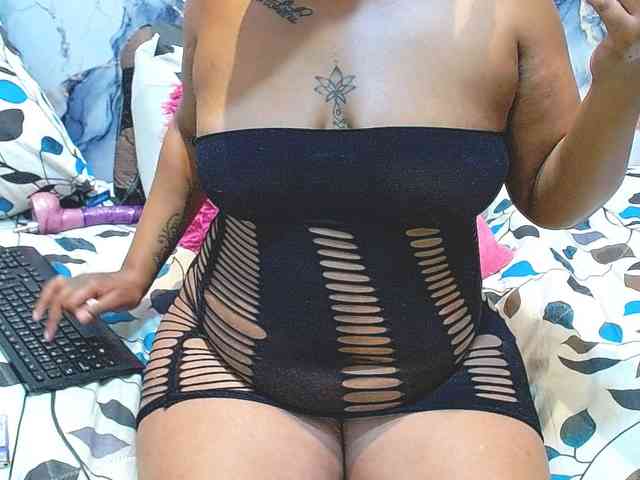 SativaXXX1 webcam
