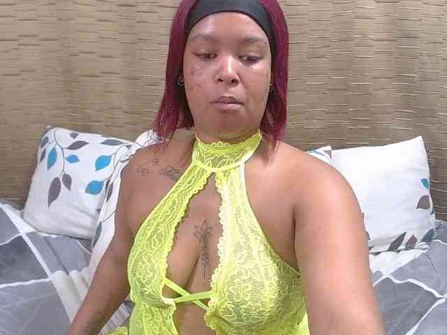 SativaXXX1 webcam