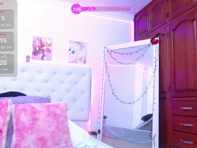 fantasycurvyhot1 live webcam show