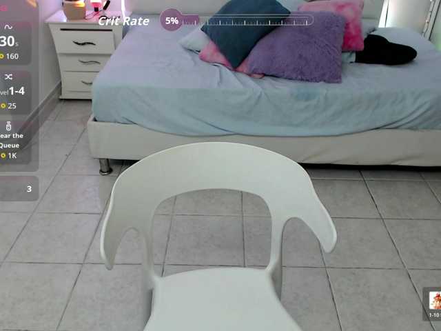 fantasycurvyhot1 live cam on BongaCams