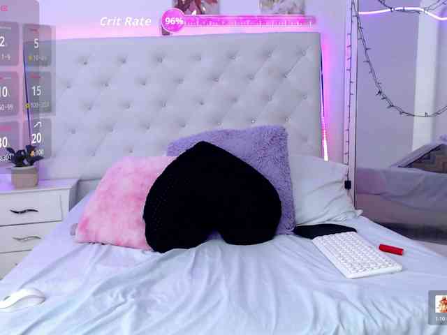 fantasycurvyhot1 webcam