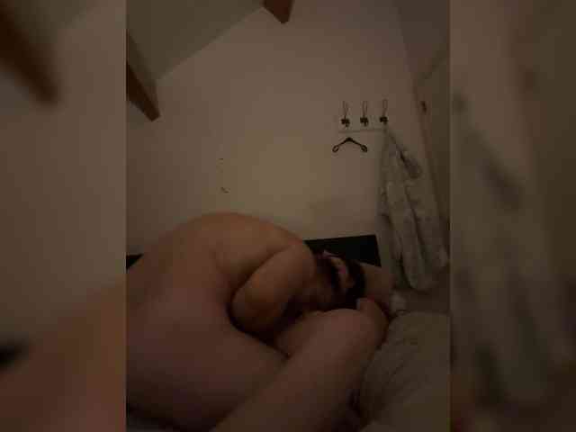 Good4you111 webcam