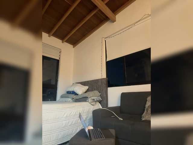 MissFanny1S live cam