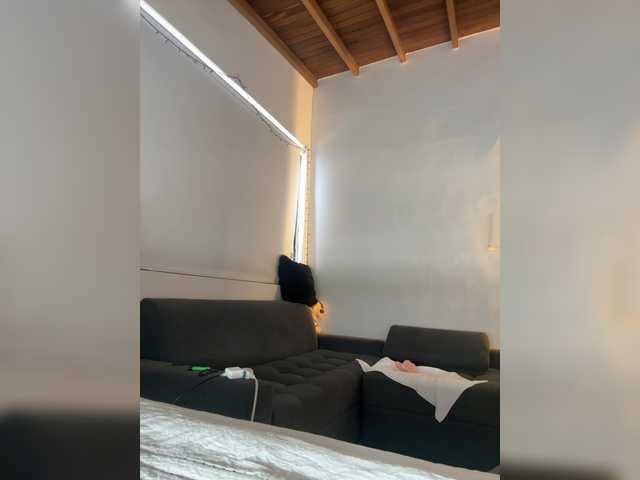 MissFanny1S live cam on BongaCams