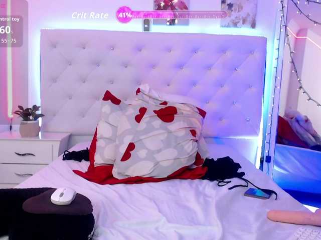 queendesiree live cam on BongaCams