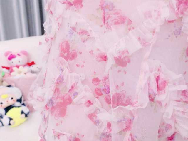 Lylybaby live cam on BongaCams