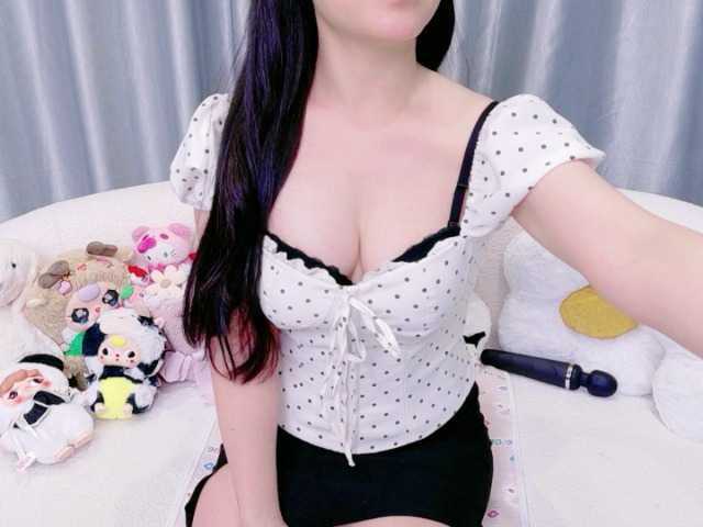 Lylybaby live cam on BongaCams