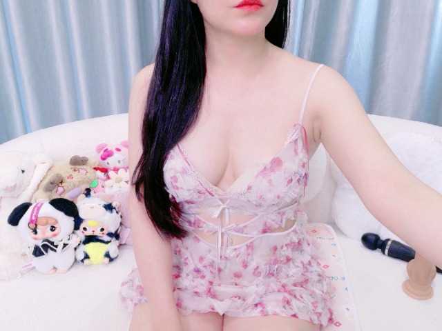 Lylybaby live cam on BongaCams
