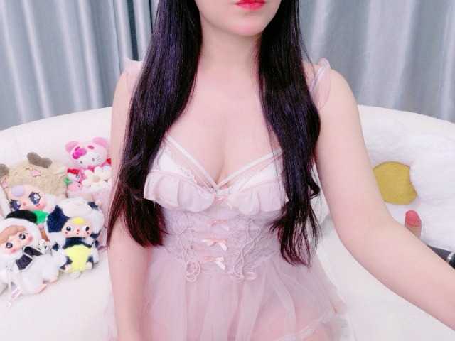 Lylybaby live cam on BongaCams
