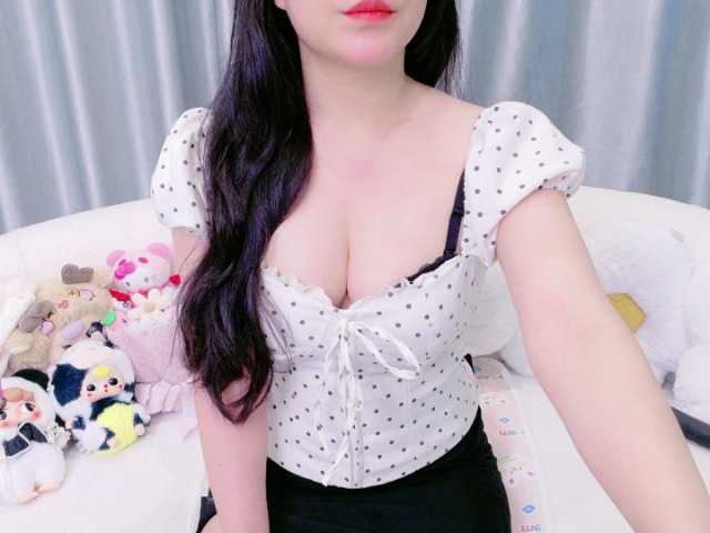 Lylybaby live cam on BongaCams