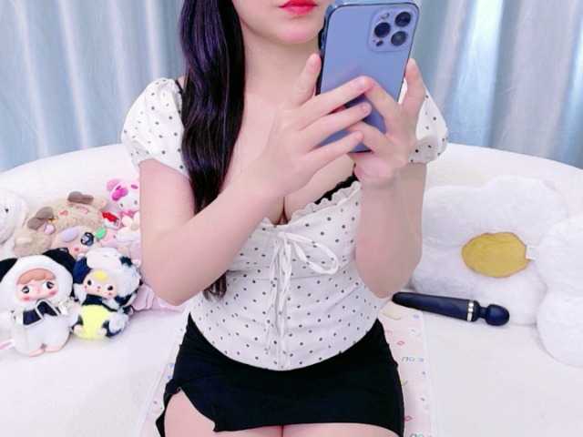 Lylybaby live cam on BongaCams