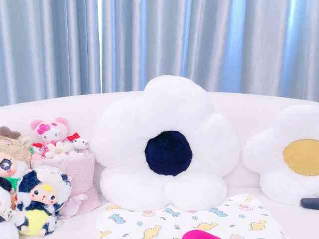 Lylybaby webcam