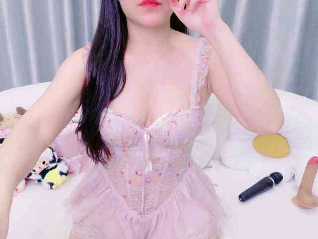 Model: Lylybaby