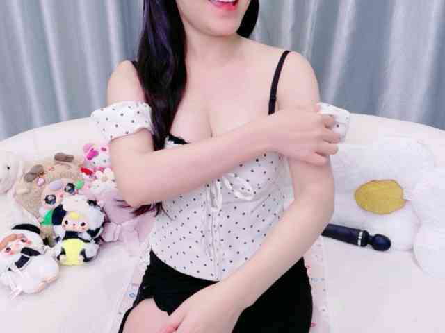 Model: Lylybaby