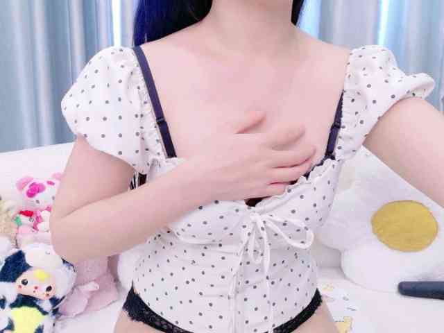 Lylybaby webcam