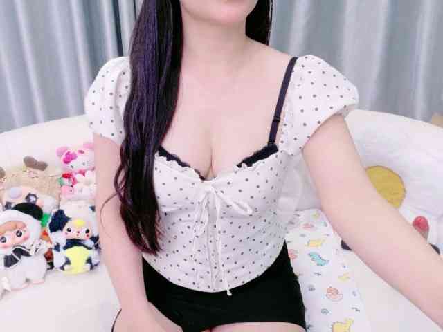 Lylybaby webcam