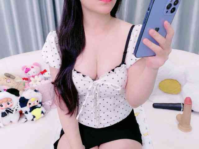 Lylybaby webcam