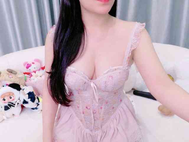 Model: Lylybaby