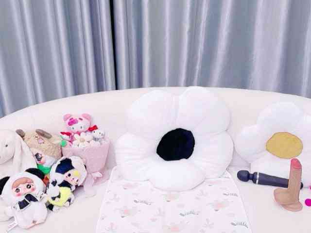 Lylybaby webcam