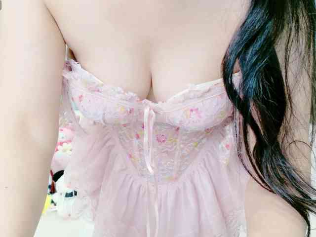 Lylybaby webcam