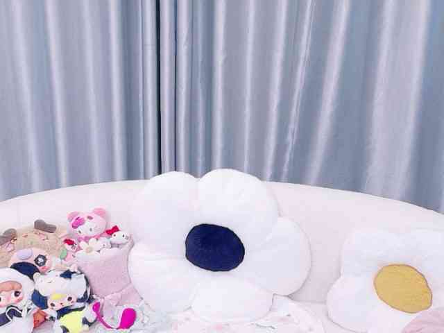 Lylybaby webcam