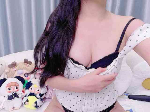 Lylybaby webcam