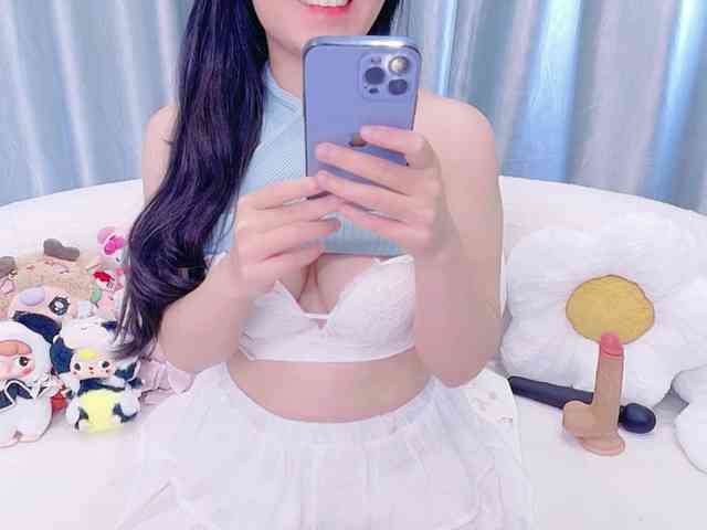 Lylybaby webcam