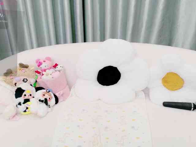 Lylybaby webcam