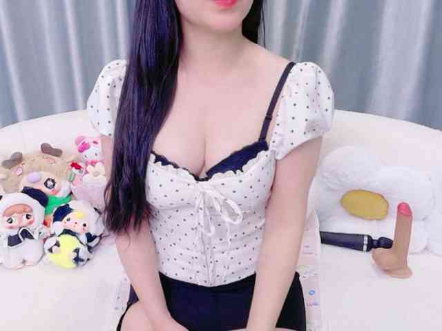 Lylybaby webcam