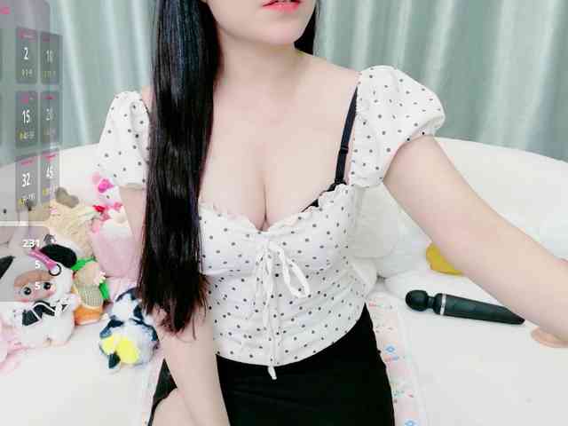 Lylybaby webcam