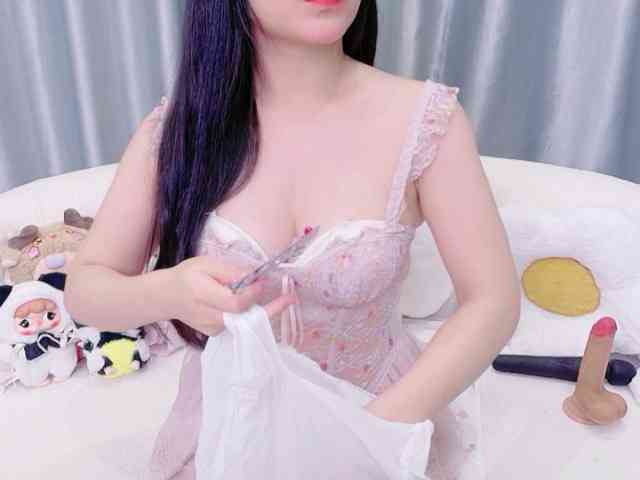 Lylybaby webcam