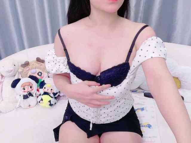 Lylybaby webcam