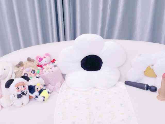 Lylybaby webcam