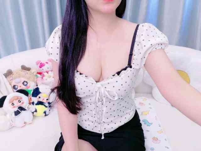 Lylybaby webcam