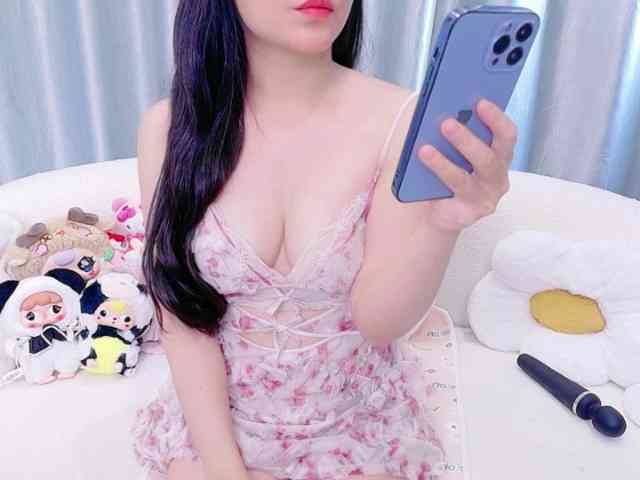 Lylybaby webcam