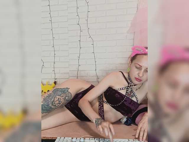 Nastya-Fox69 live webcam show