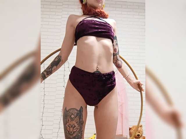 Nastya-Fox69 live cam on BongaCams
