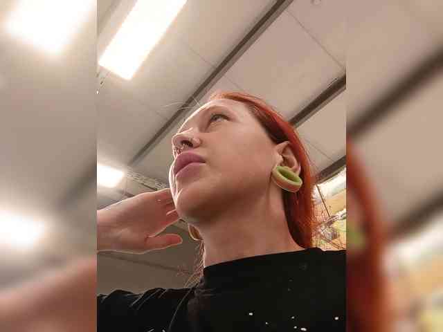 Nastya-Fox69 webcam