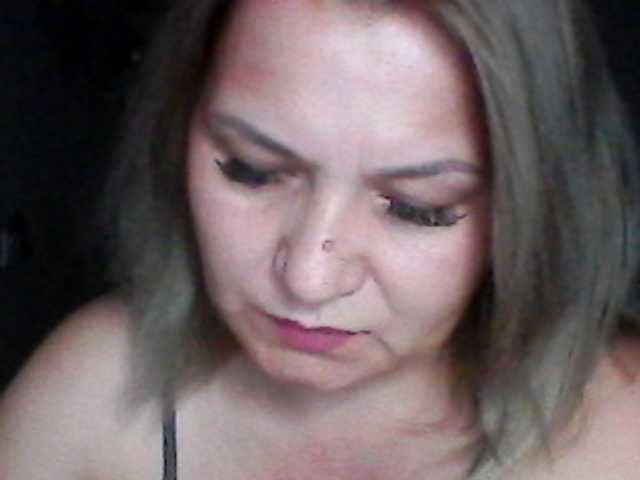 CosandraMix live cam on BongaCams