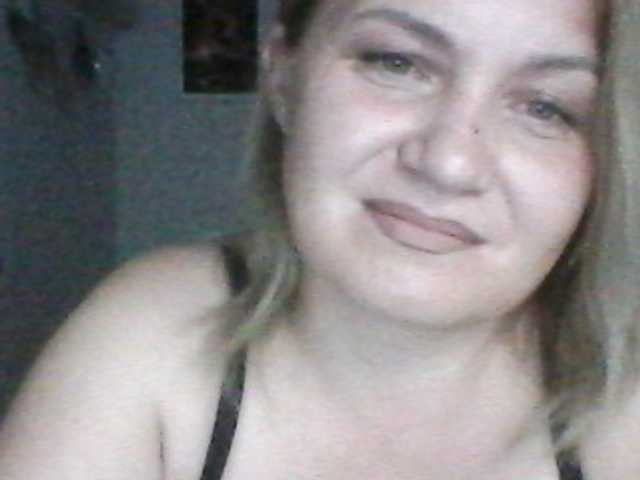 CosandraMix live cam on BongaCams