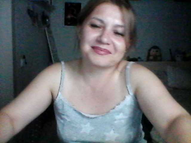 CosandraMix live cam on BongaCams