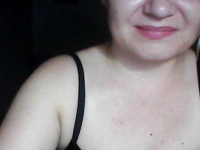 CosandraMix live cam on BongaCams