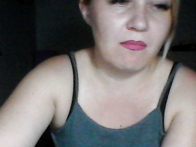 CosandraMix live cam on BongaCams