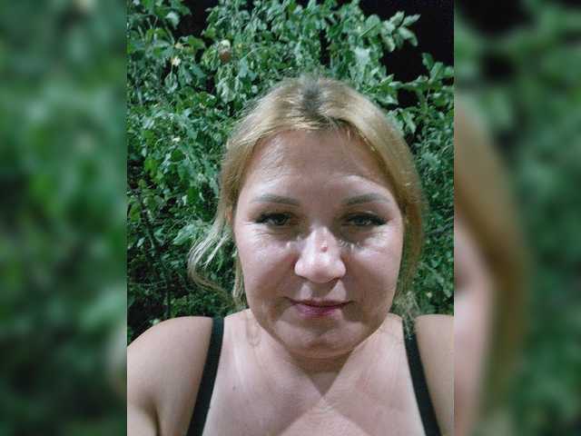 CosandraMix live cam on BongaCams