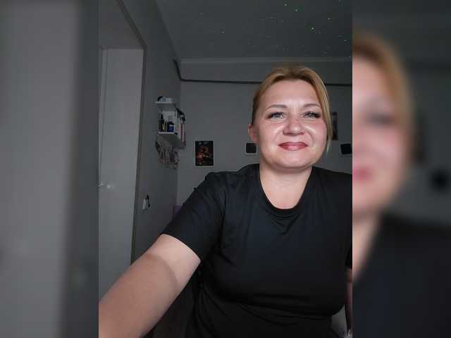 CosandraMix live webcam show