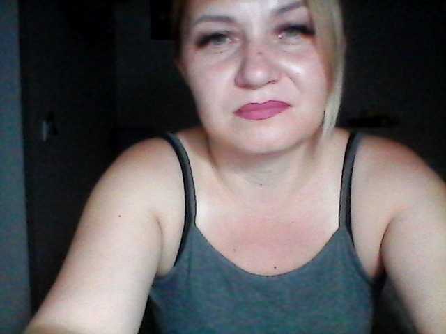 CosandraMix live cam on BongaCams
