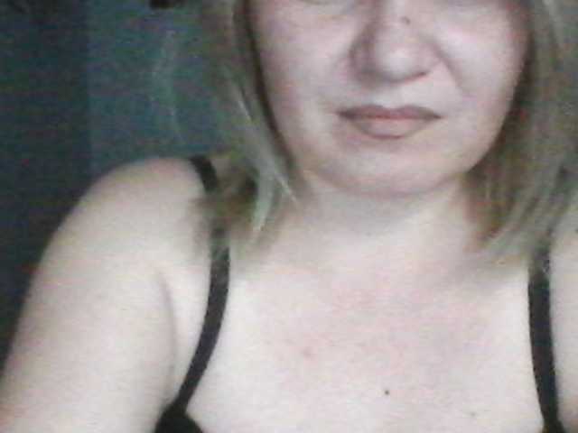 CosandraMix live cam on BongaCams