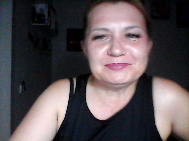 CosandraMix live cam on BongaCams