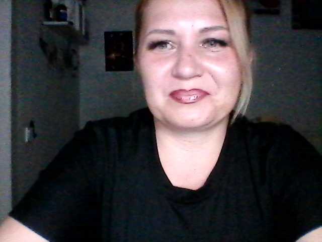 CosandraMix live webcam show